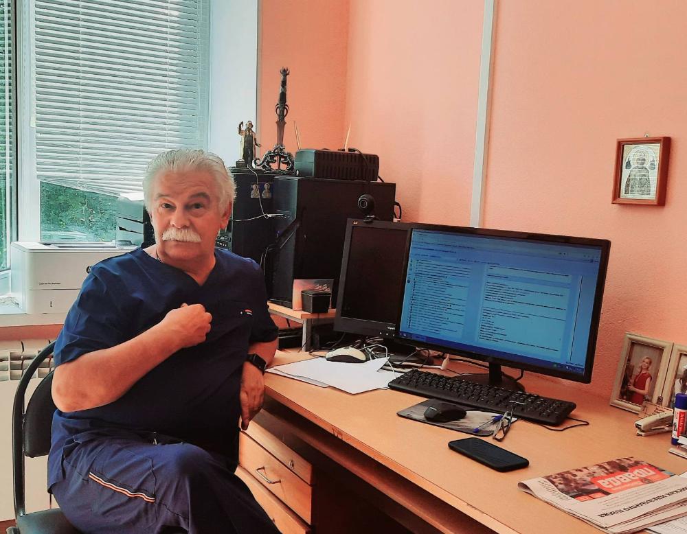Заведующий отделением гнойной хирургии больницы № 6 дал интервью журналисту Пензенской правды